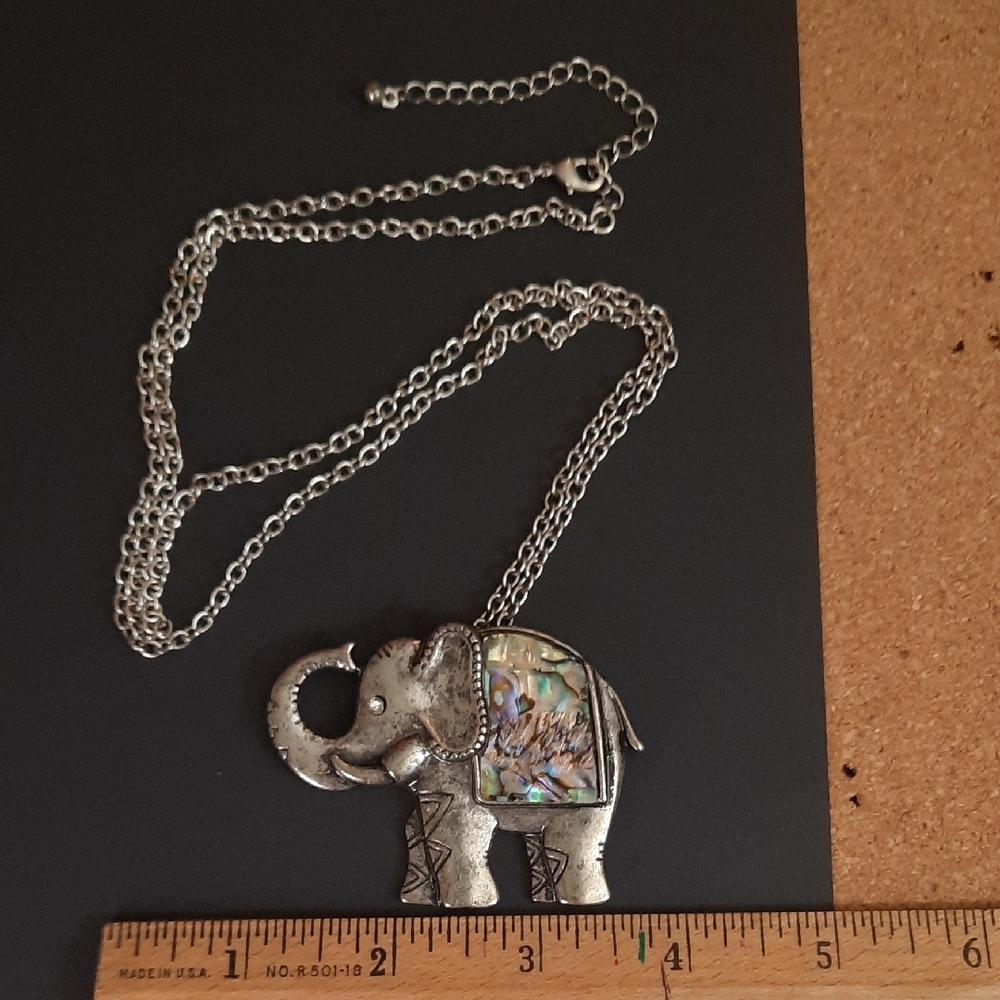 Abalone Shell Silver & Black Patina Elephant Pendant 30 In Necklace